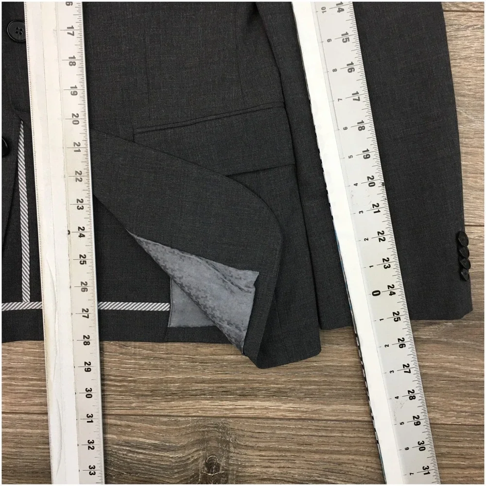 John Varvatos 36r 👉condition